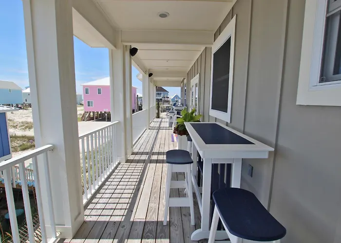 Holiday home Mohs Paradise By Youngs Suncoast